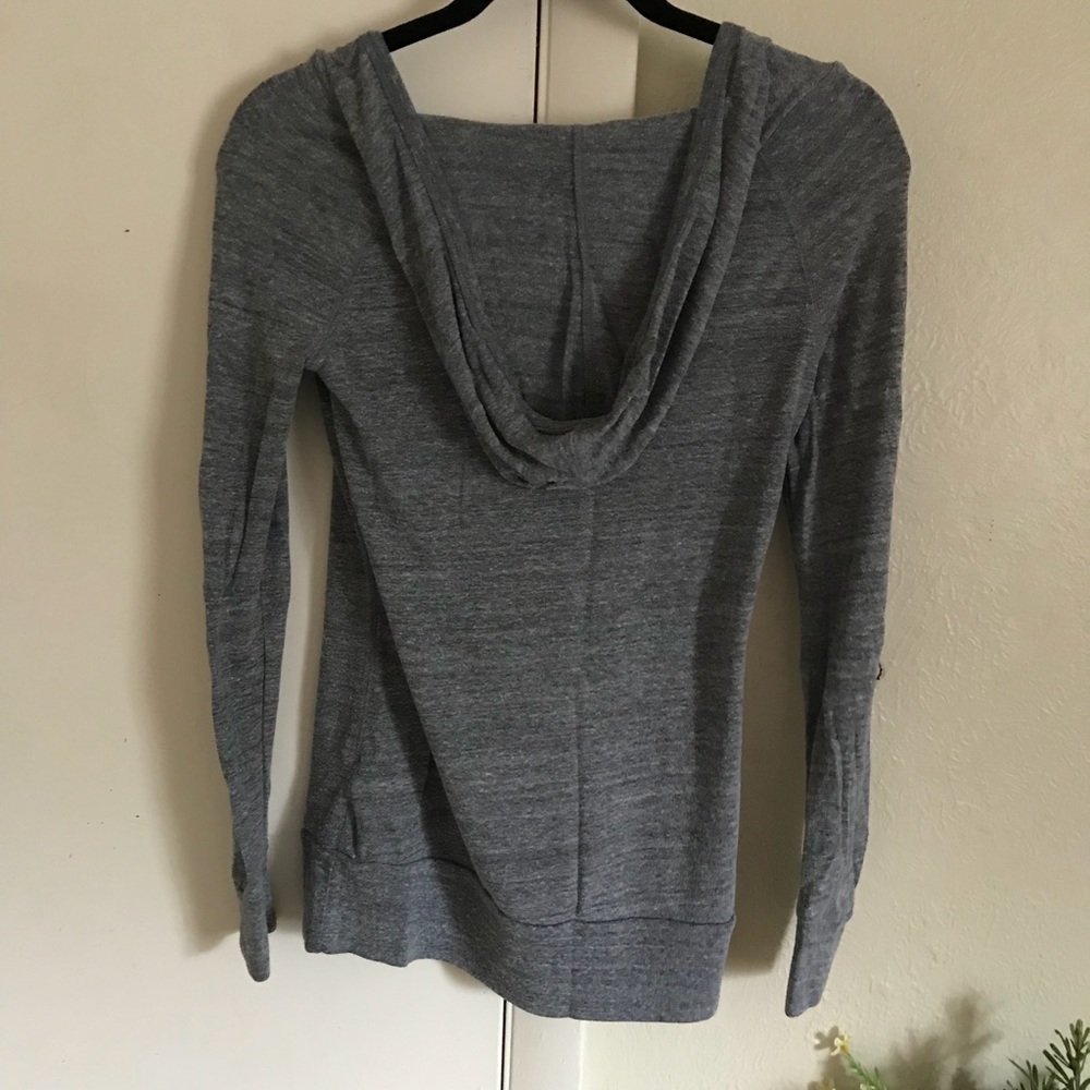 Long sleeve gray hooded tee shirt